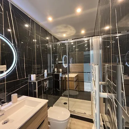 3 Pieces A 5 Min De La Апартаменты Ла-Сейн-сюр-Мер