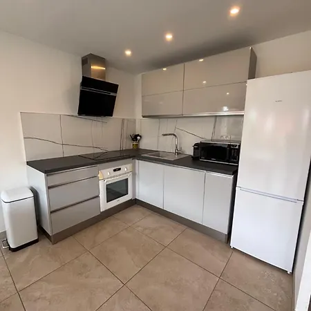 Апартаменты 3 Pieces A 5 Min De La